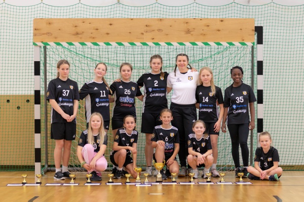 EKV 2023 D2 klass III koht HC Tabasalu.jpg